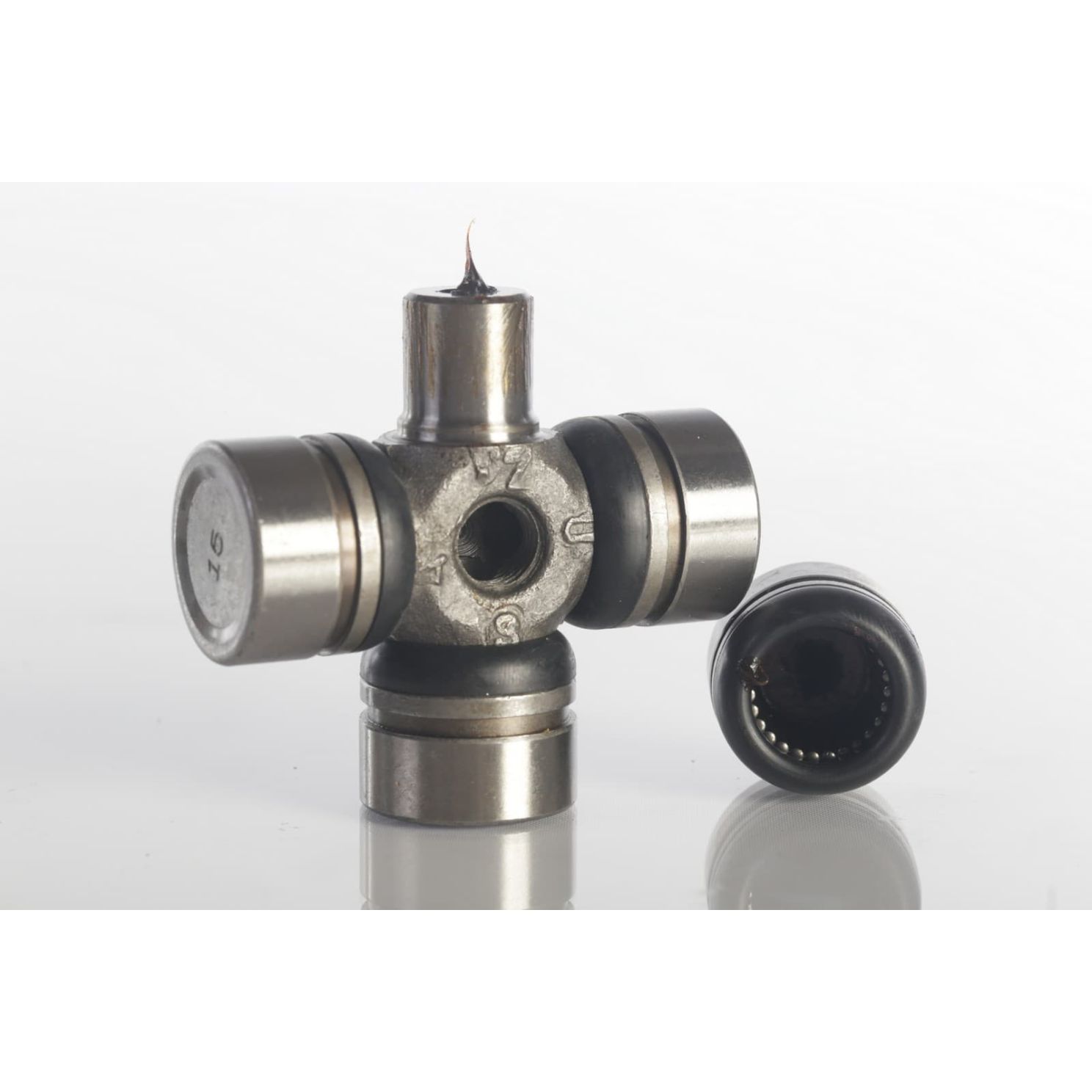 Neapco 1-0170 PTO Driveline Cross and Bearing Kit