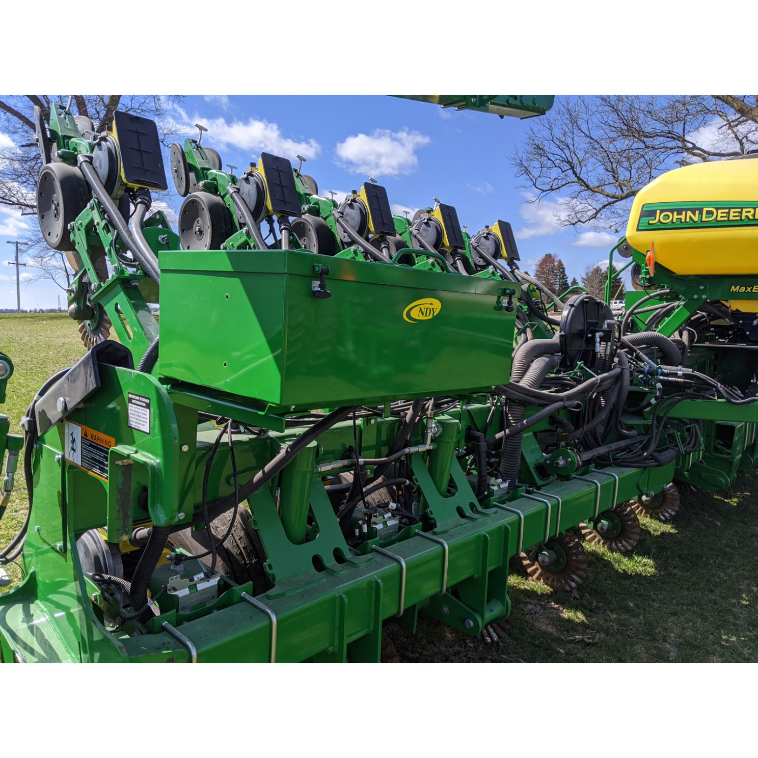 1790/1795 Planter Toolbox Fits John Deere