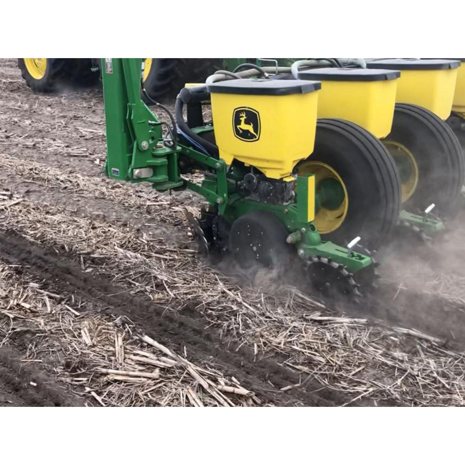 6200-005 Yetter Twister Poly Spike Planter Closing Wheels