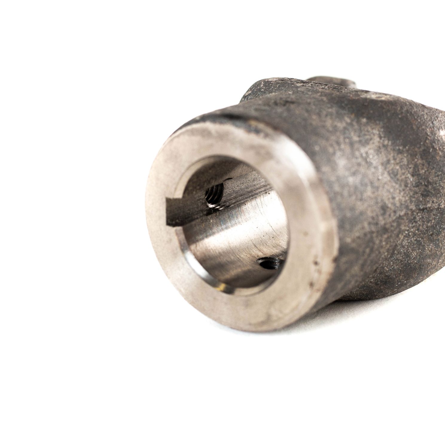 Neapco 20-9120 PTO Round Bore Yoke 1-3/8"