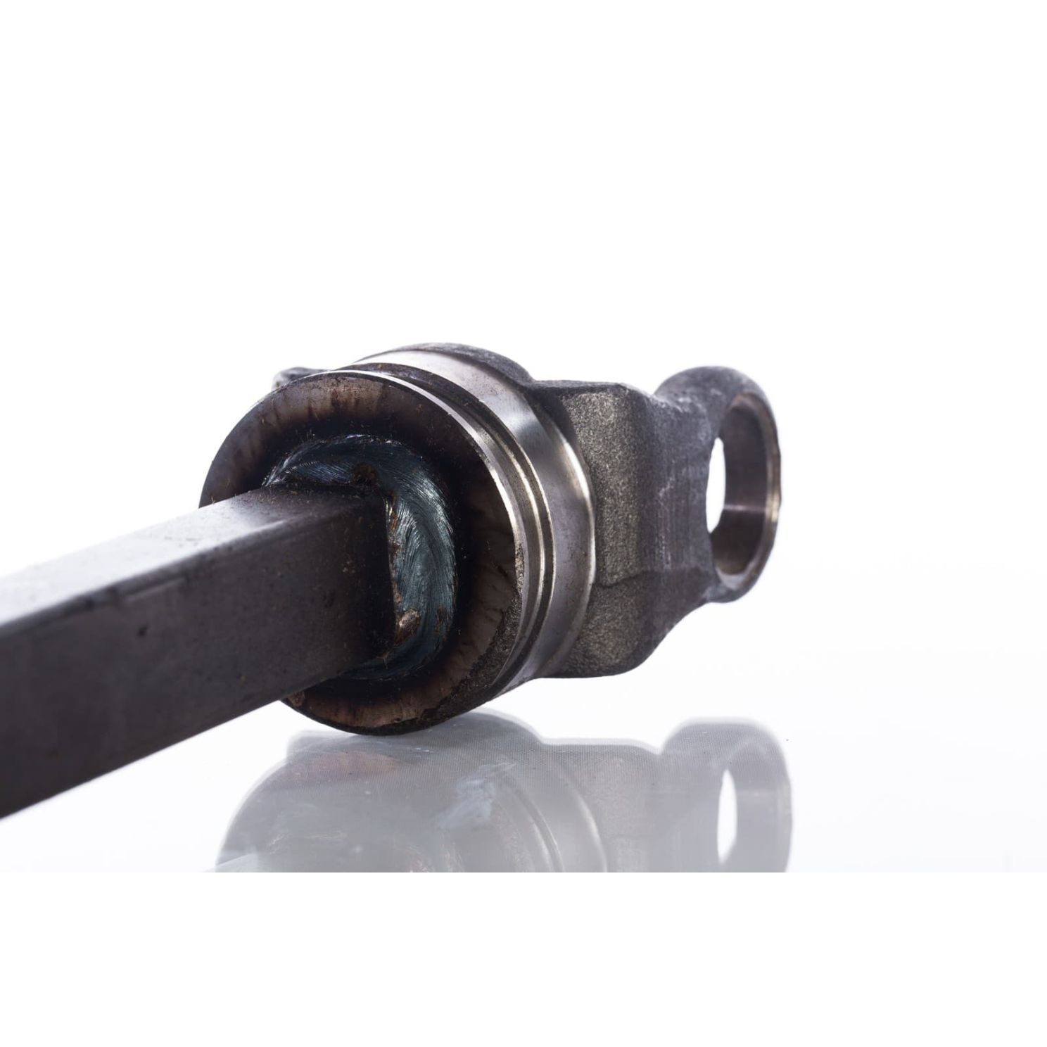 Neapco 65-1651 PTO Yoke and Shaft Assembly 1000 Series 48"