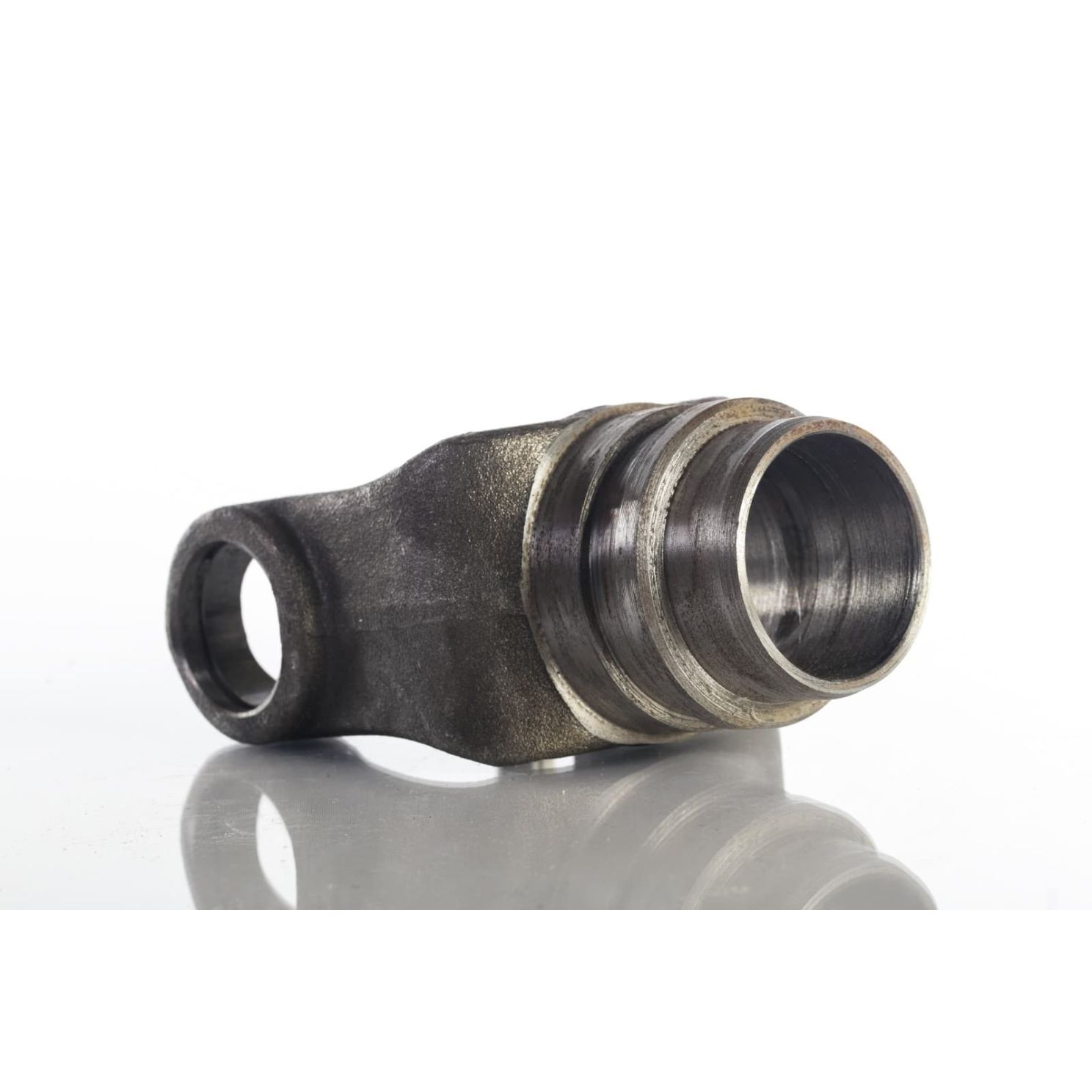 Neapco 22-1325 PTO Weld On Tube Yoke 2-1/8" Round