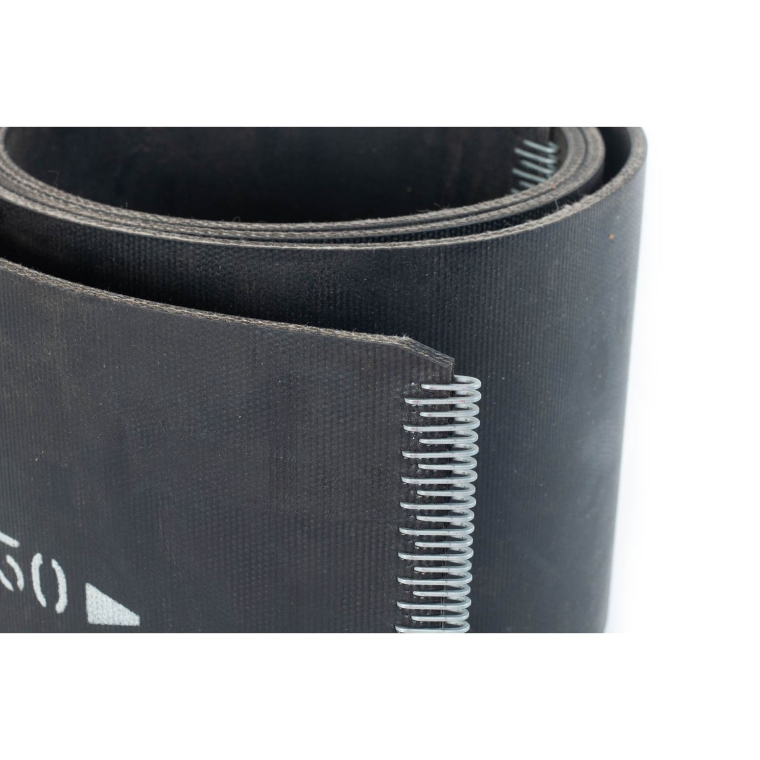 Round Baler Belt 7'' X 104.5'' Lower 3 Ply TT Clip
