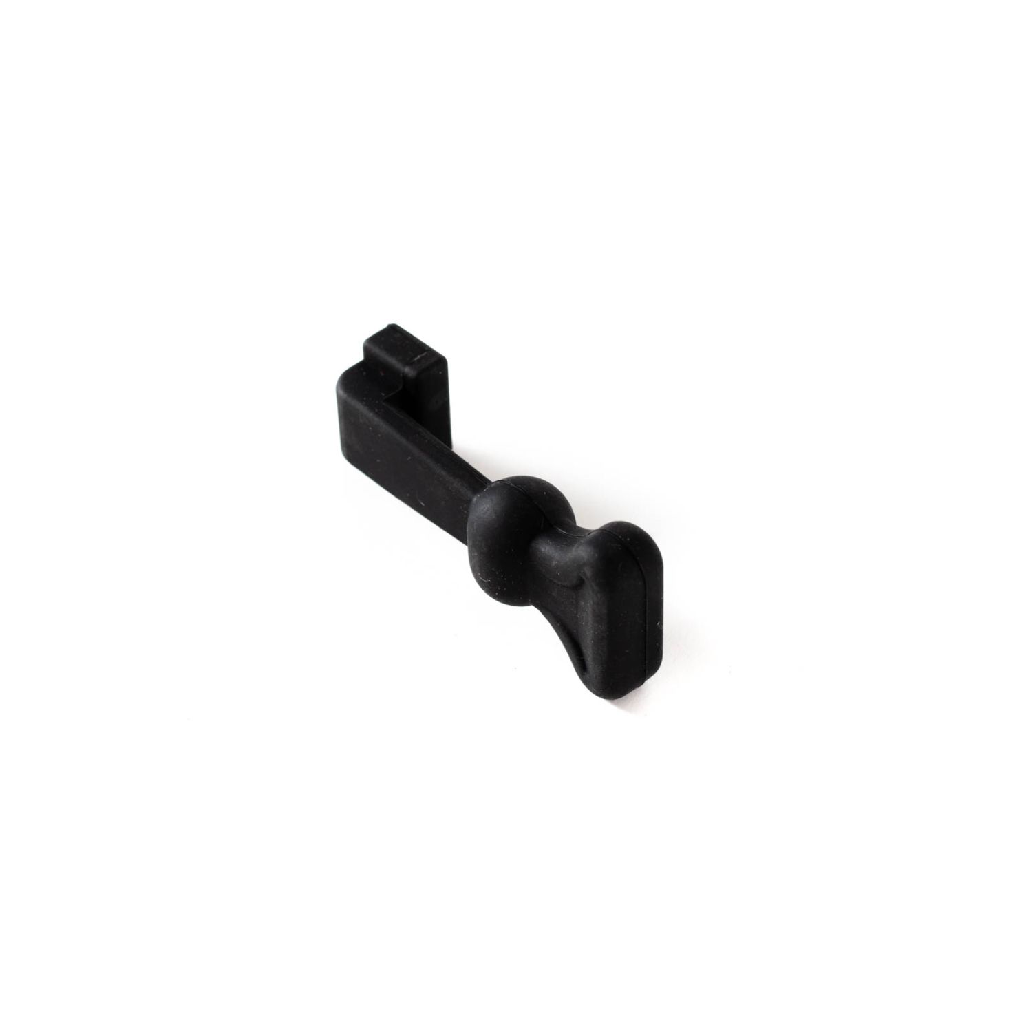 A44990 Rubber Latch fits John Deere