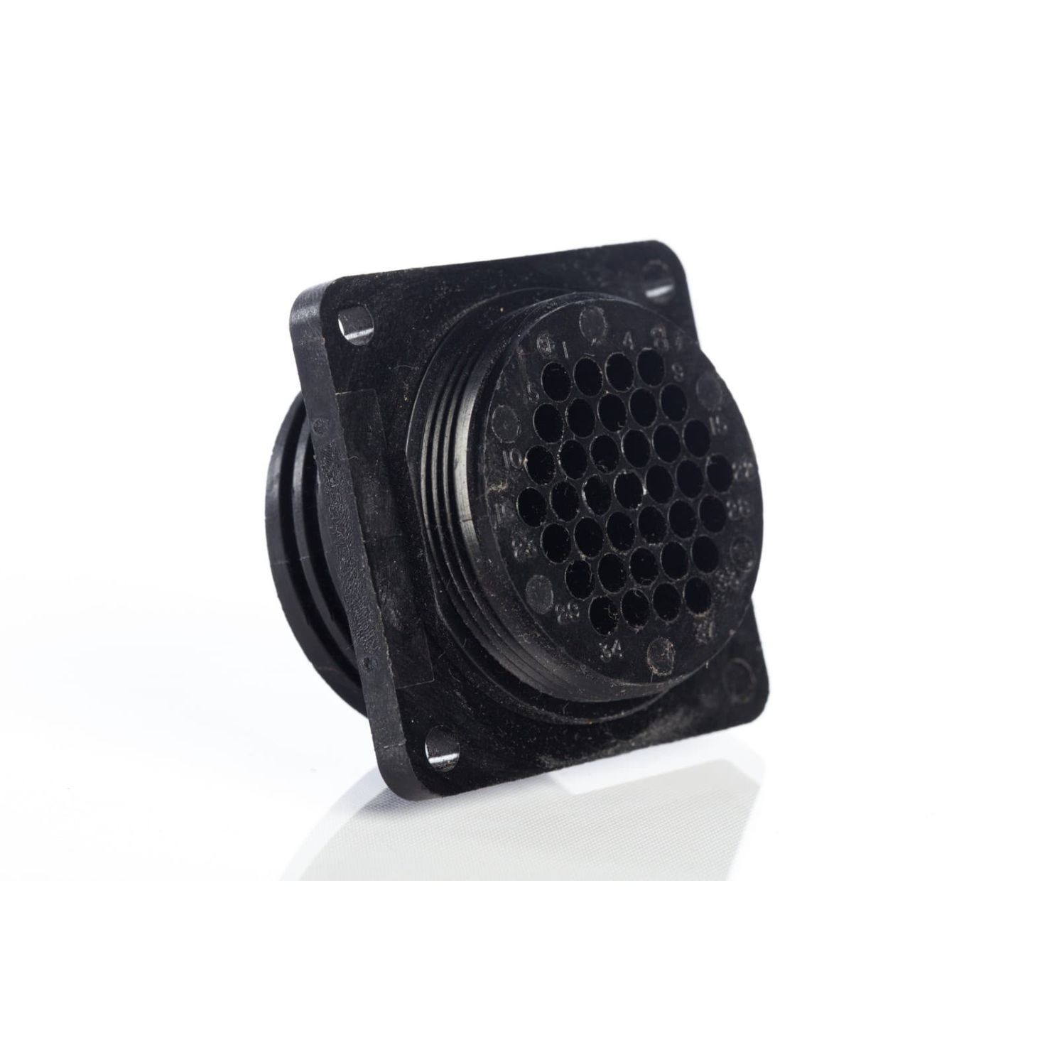 Sensor-1 37 Pin AMP Standard Sex Connector Flange Receptacle