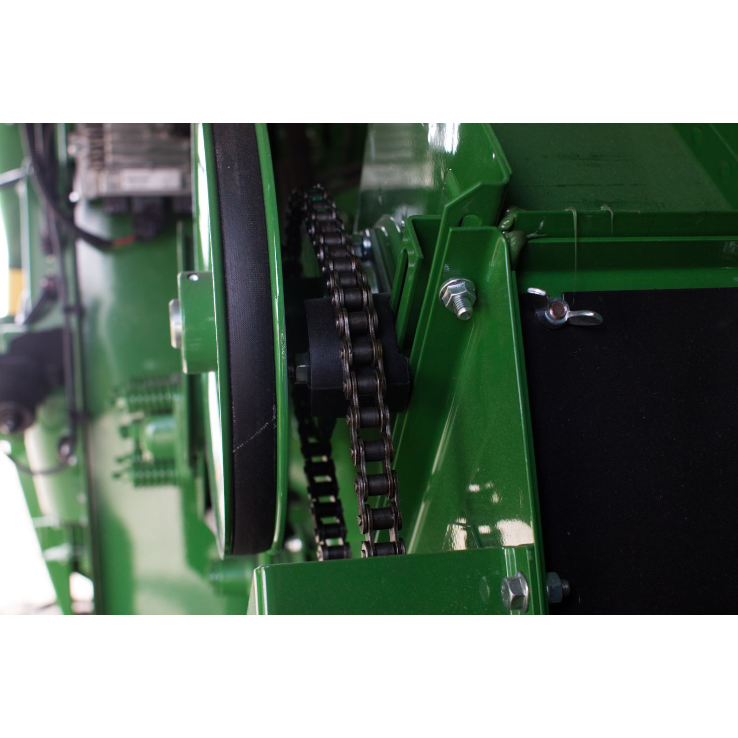 AXE54619 Combine Tailing Elevator Chain fits John Deere