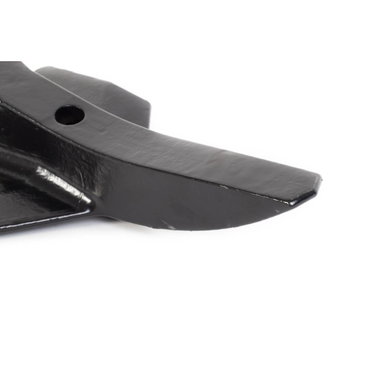 N262740 Winged 7" Ripper Point fits John Deere