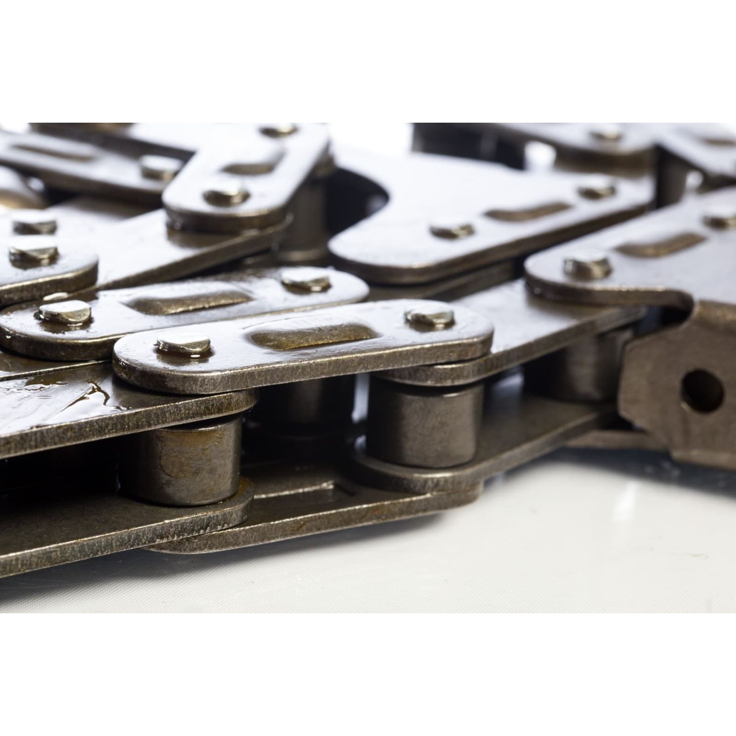 84284709 Corn Head Gathering Chain fits Case-IH