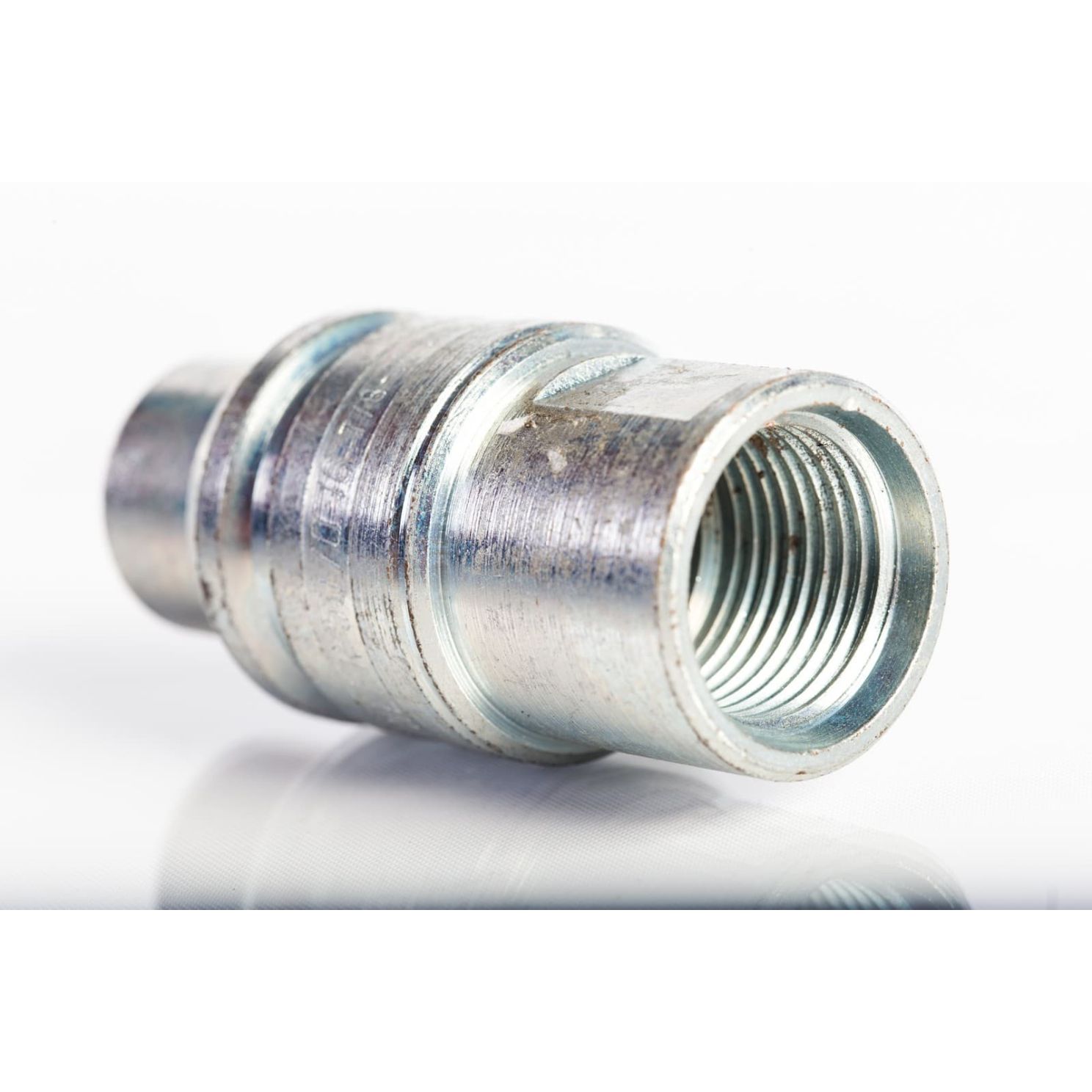 Pioneer 5070-16 International Harvester Hydraulic Tip Genuine OEM Style
