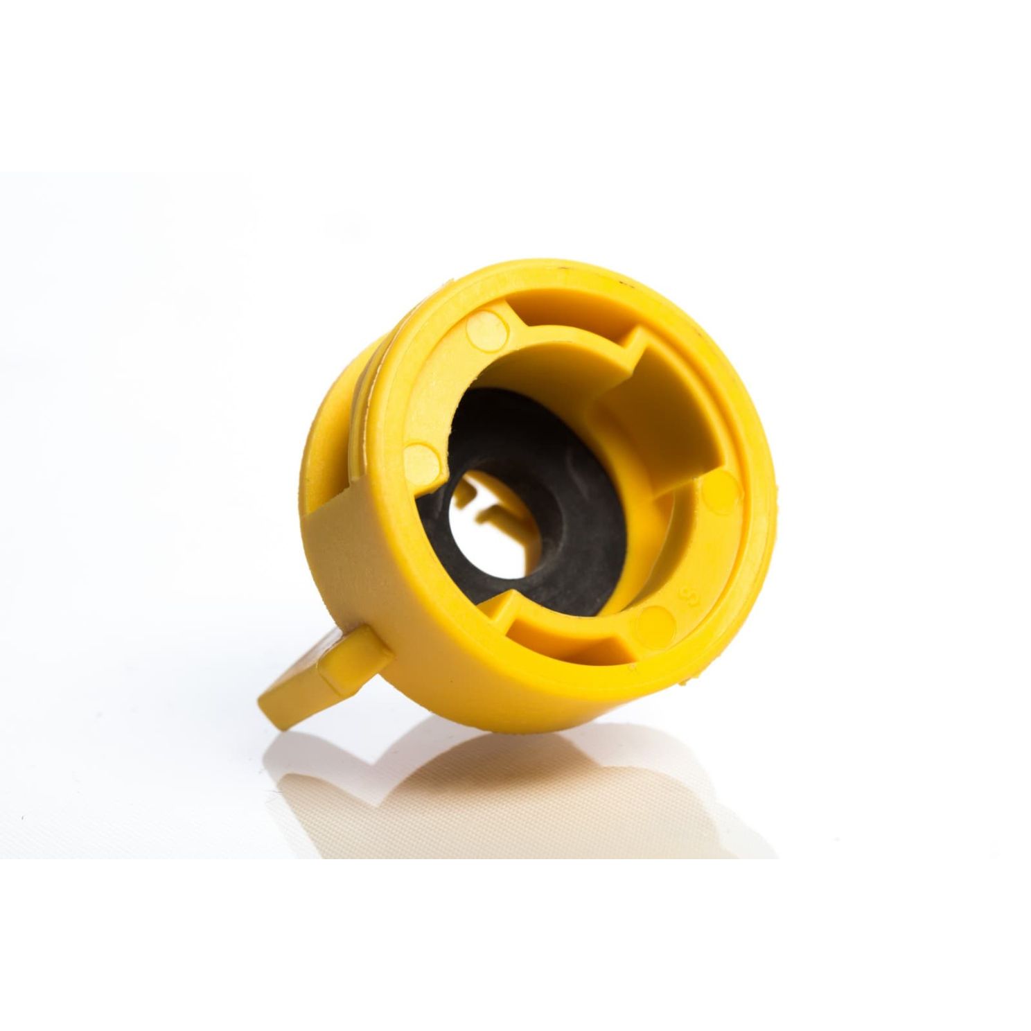 Teejet 114441A-6-CELR Yellow Spray Tip Quick Cap with Gasket