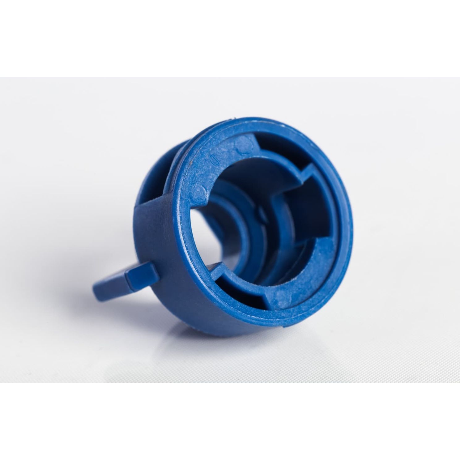 Teejet 114442A-4-CELR Blue Spray Tip Quick Cap with Gasket