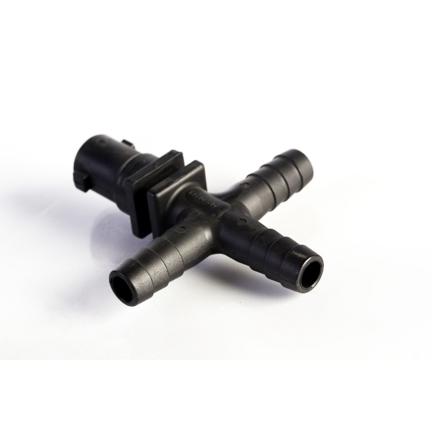 Teejet 18640-113-540-NYB 1/2'' Triple QuickJet Nozzle Body