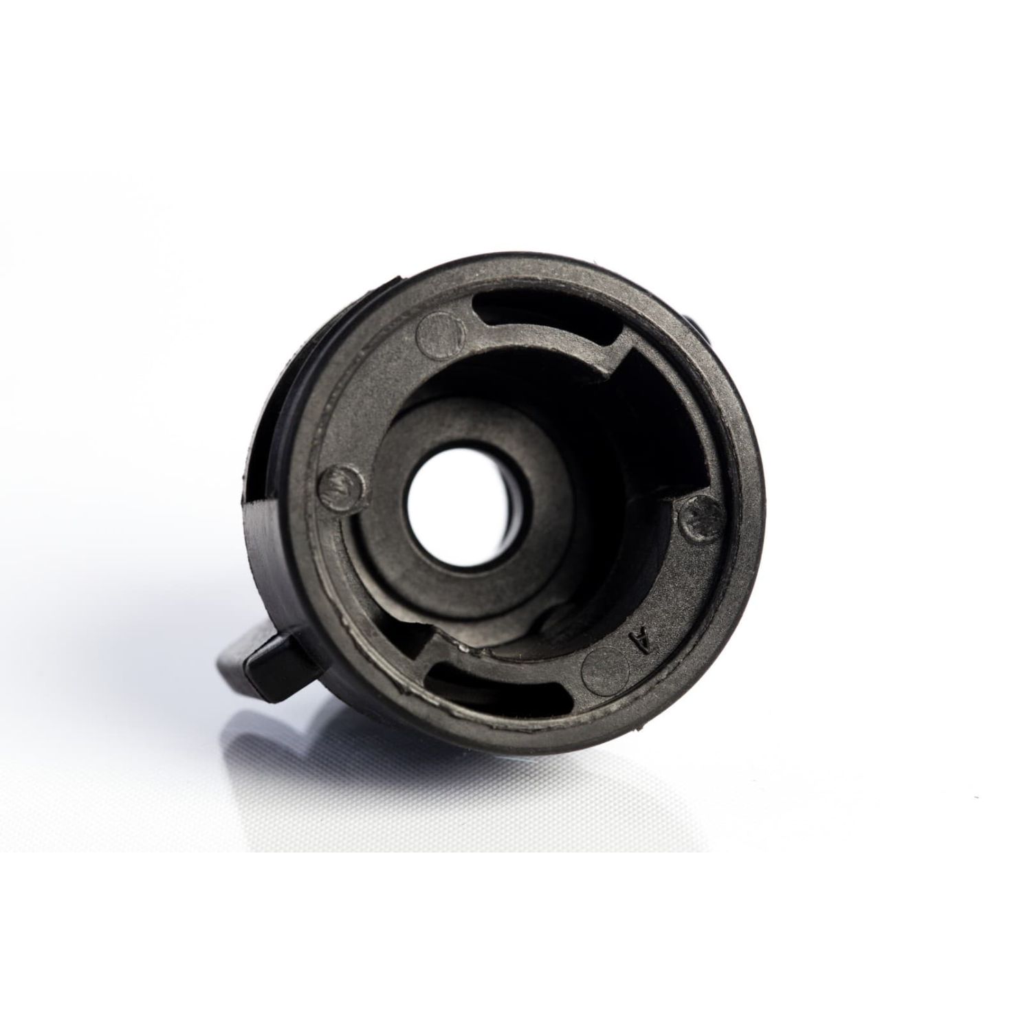 TeeJet QJ4676-1/4-NYR Straight QuickJet Cap Adapter