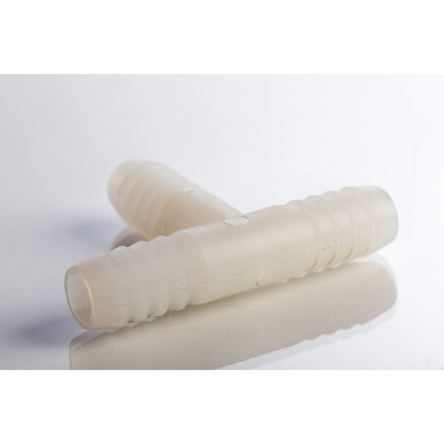 Valley 1/2'' Hose Barb Tee Fitting