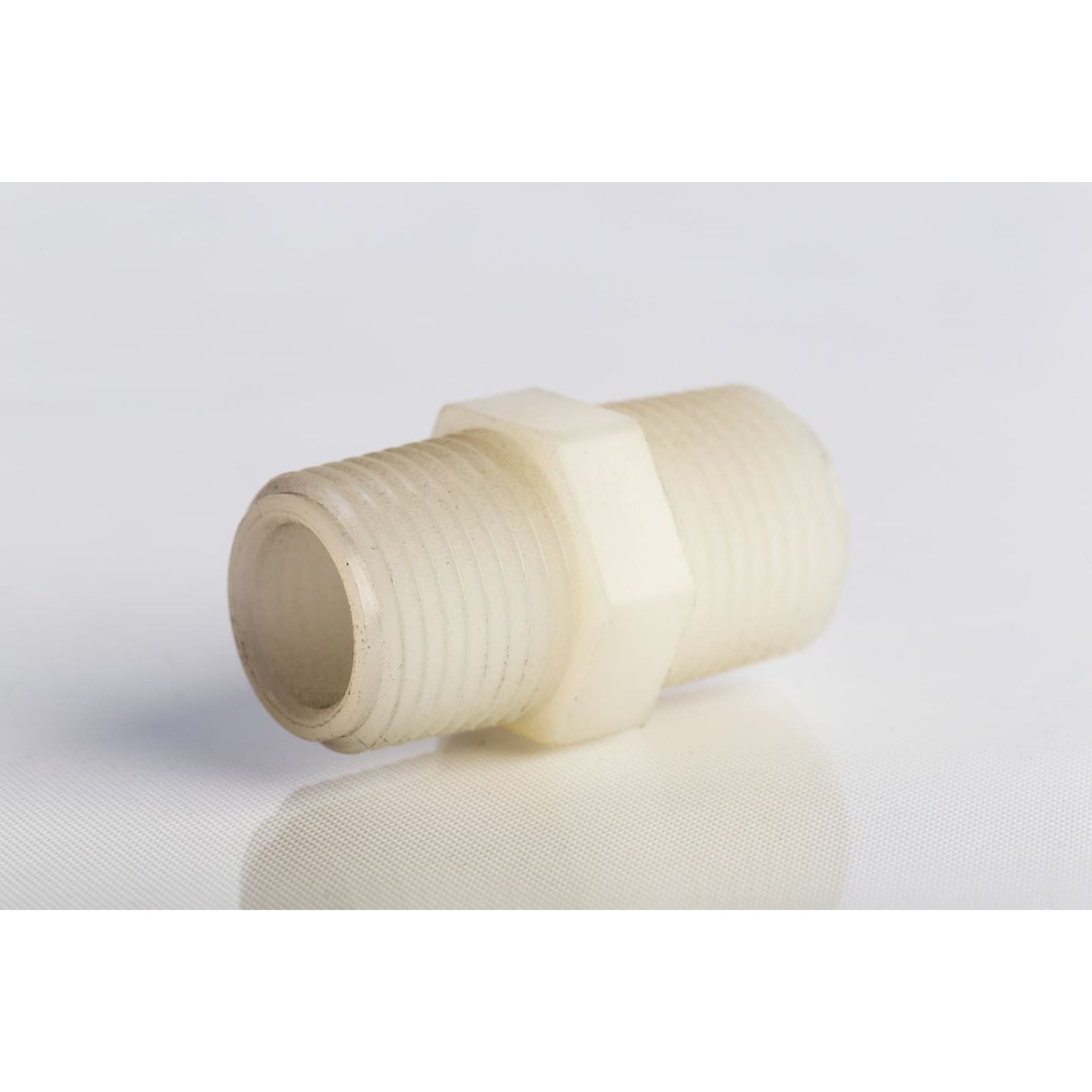 Valley 3/8'' Short Pipe Nipple Fitting