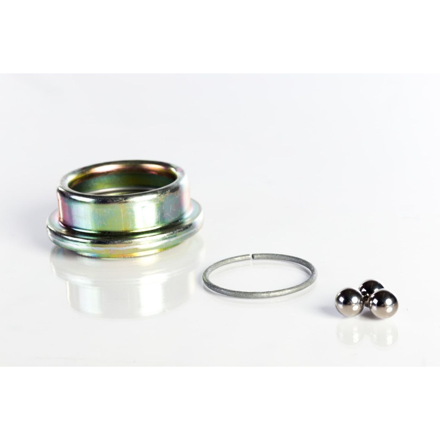 165386 Draper Right End Skid Plate Poly Shoe fits MacDon