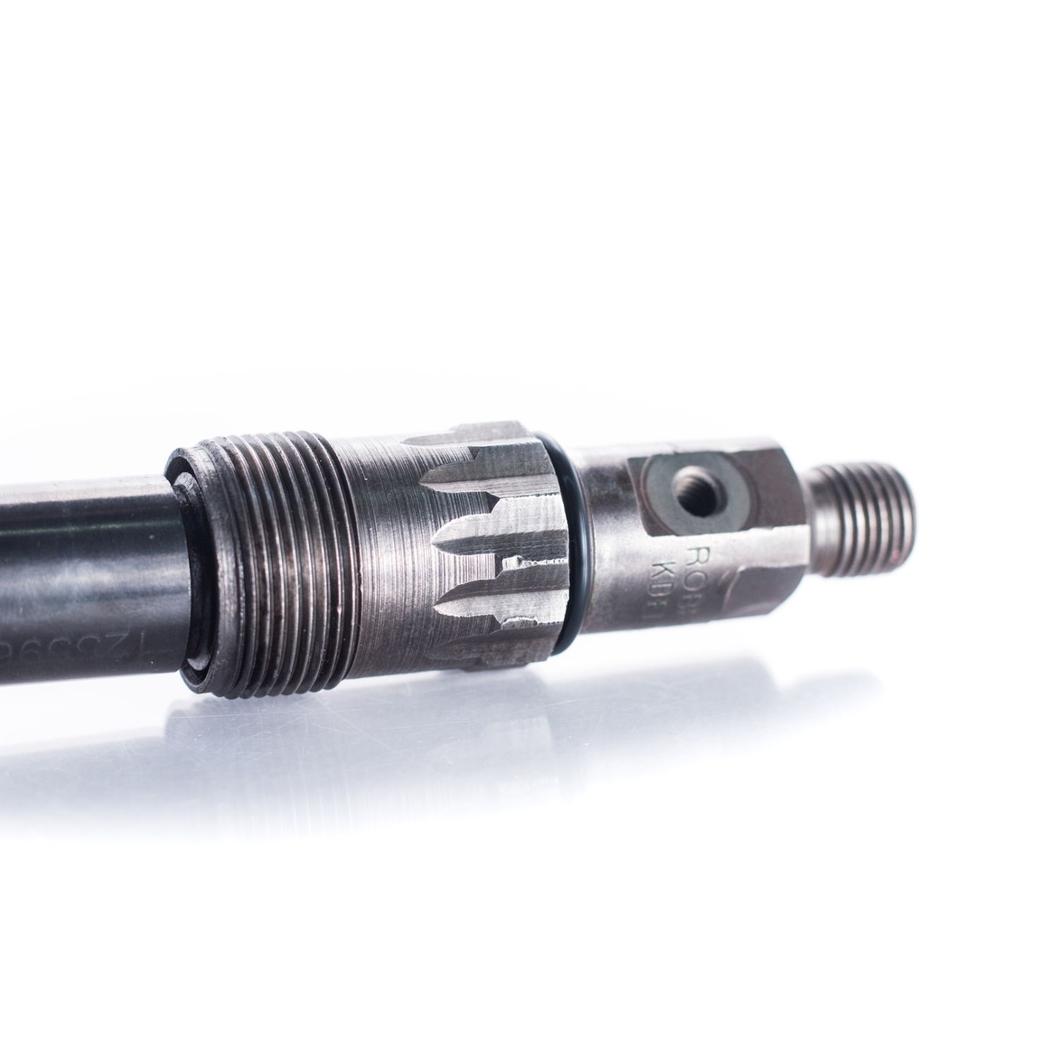SE501111 Engine Fuel Injector fits John Deere