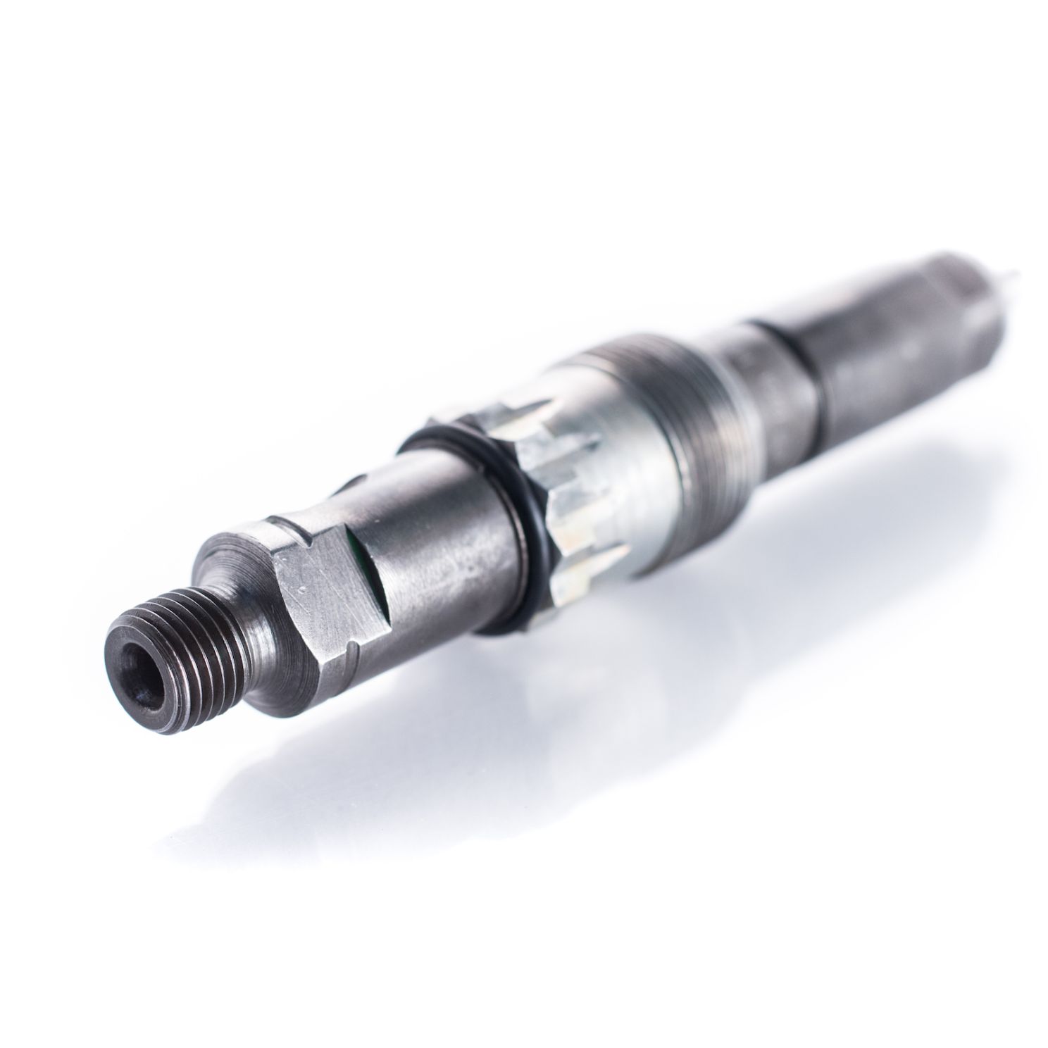 RE61593 Engine Fuel Injector fits John Deere