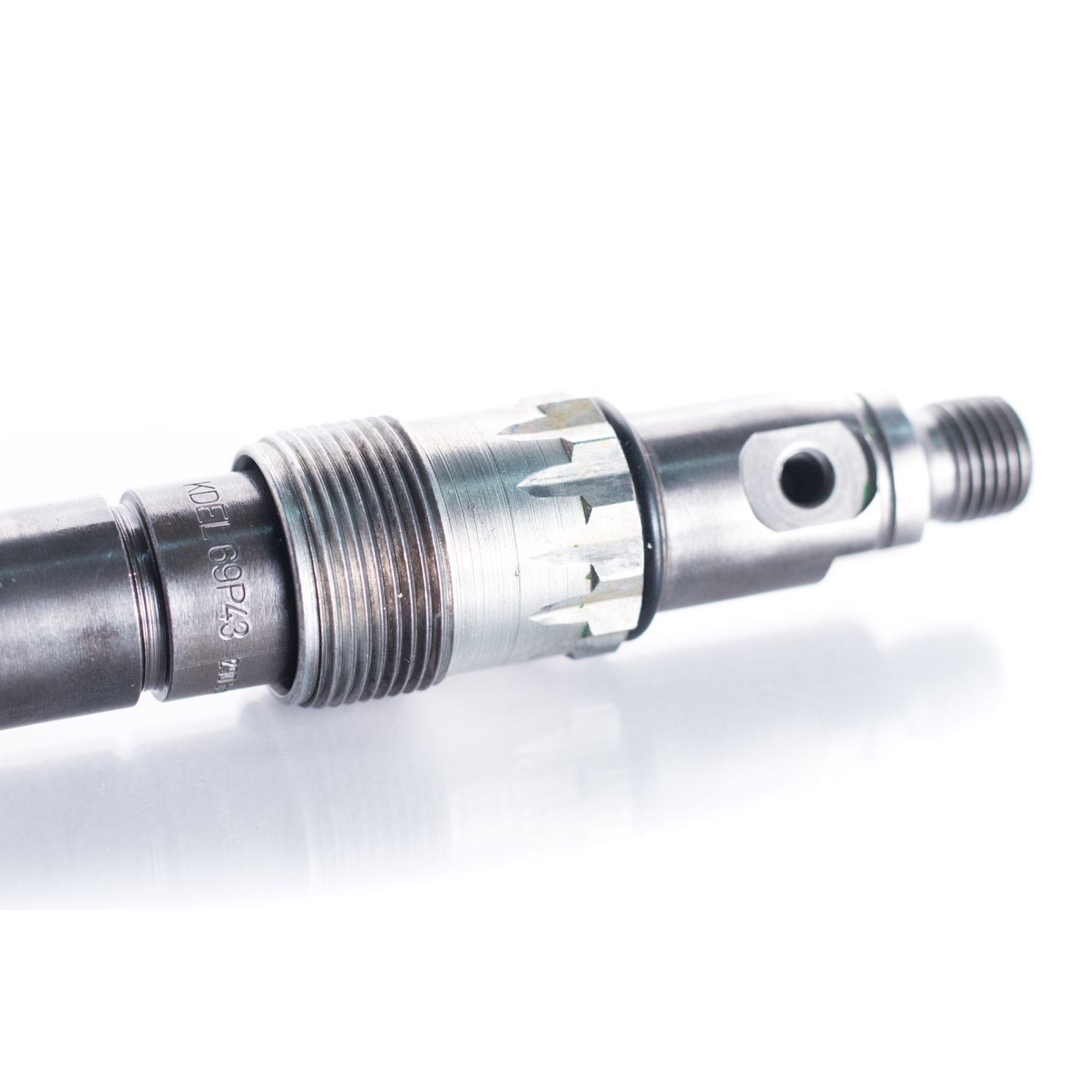 RE61593 Engine Fuel Injector fits John Deere