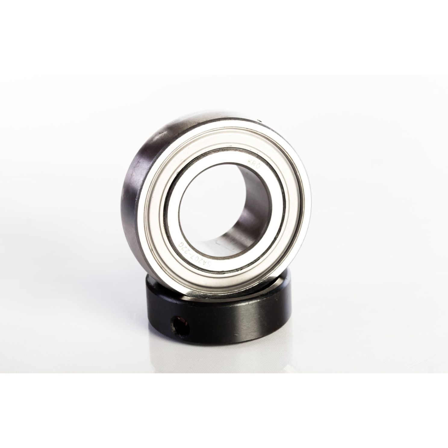 SA-207-22R Round Bore Spherical Bearing