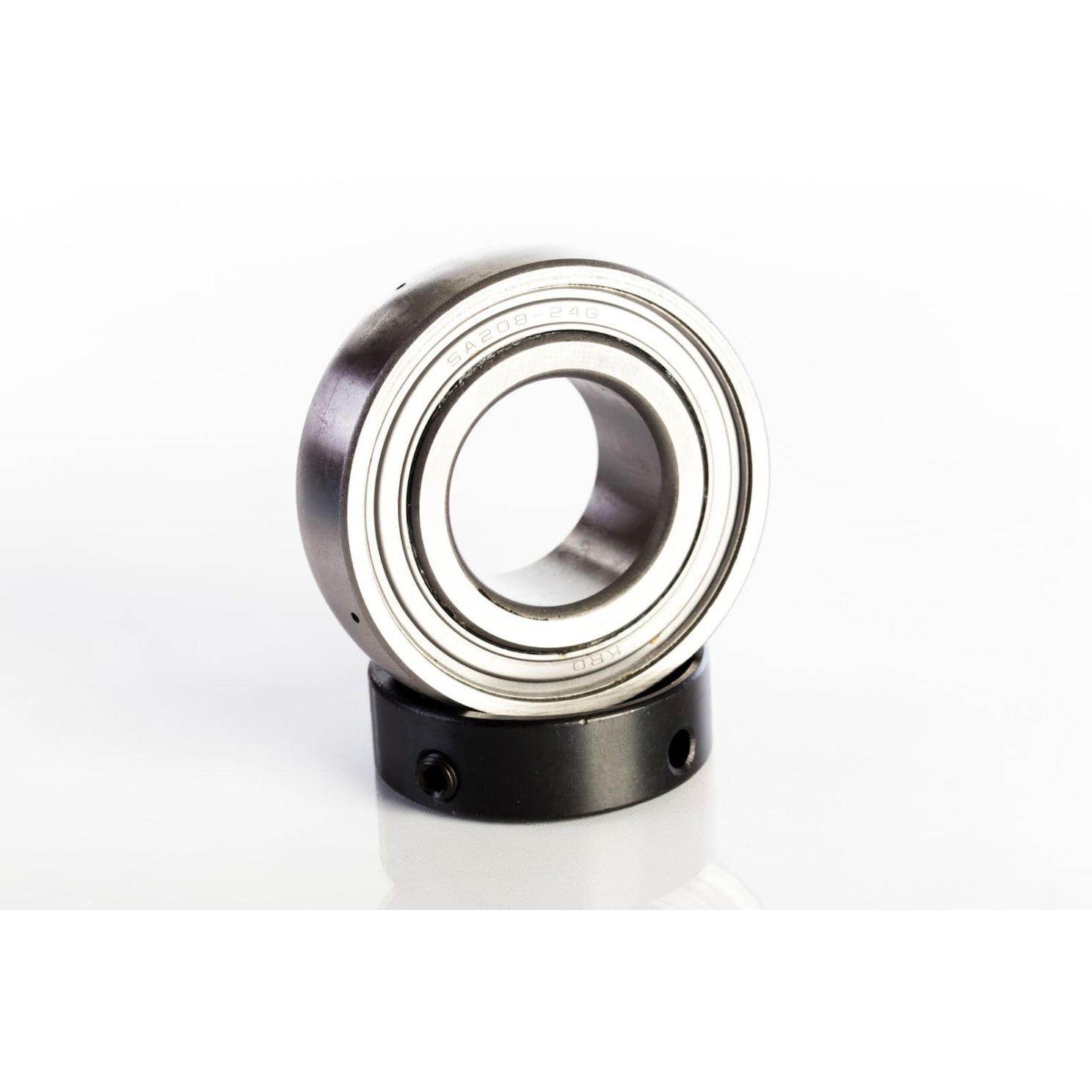 SA-208-24R Cam Locking Insert Ball Bearing 1-1/2" Bore