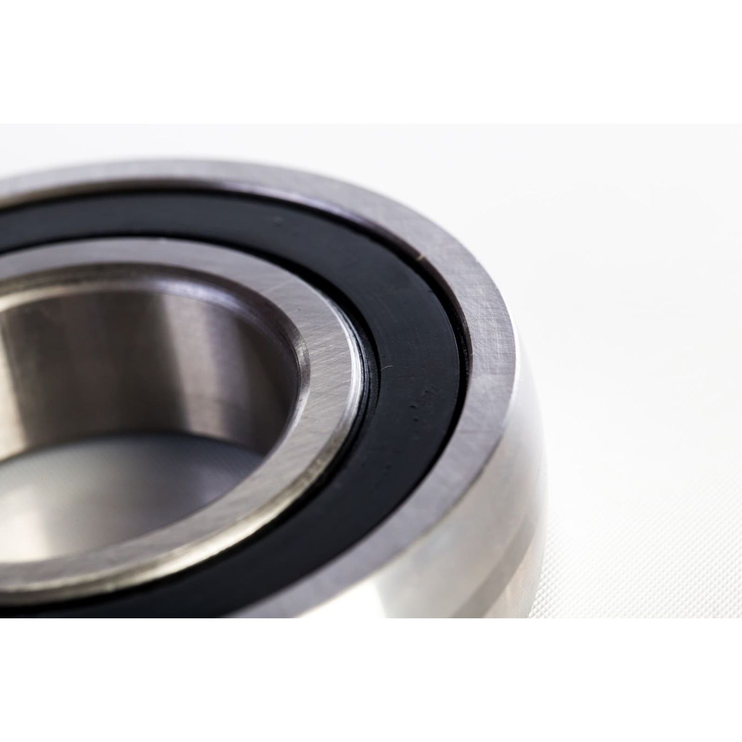 1726207-2RS Round Bore Spherical Bearing