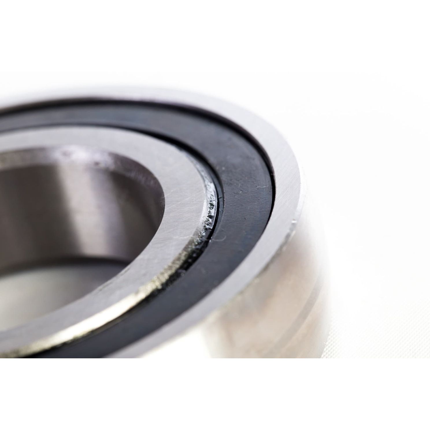 1726209-2RS Round Bore Spherical Bearing