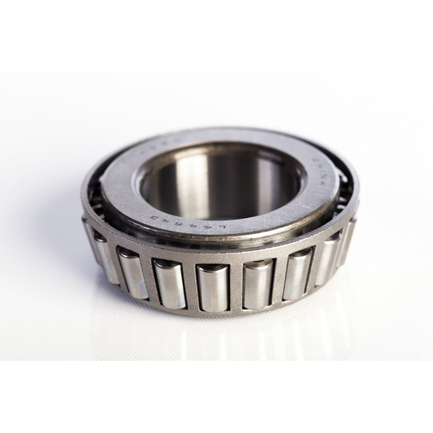 L44643 Steel Tapered Roller Bearing Cone