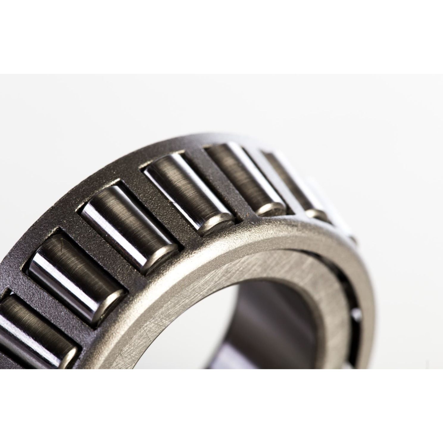 L44643 Steel Tapered Roller Bearing Cone