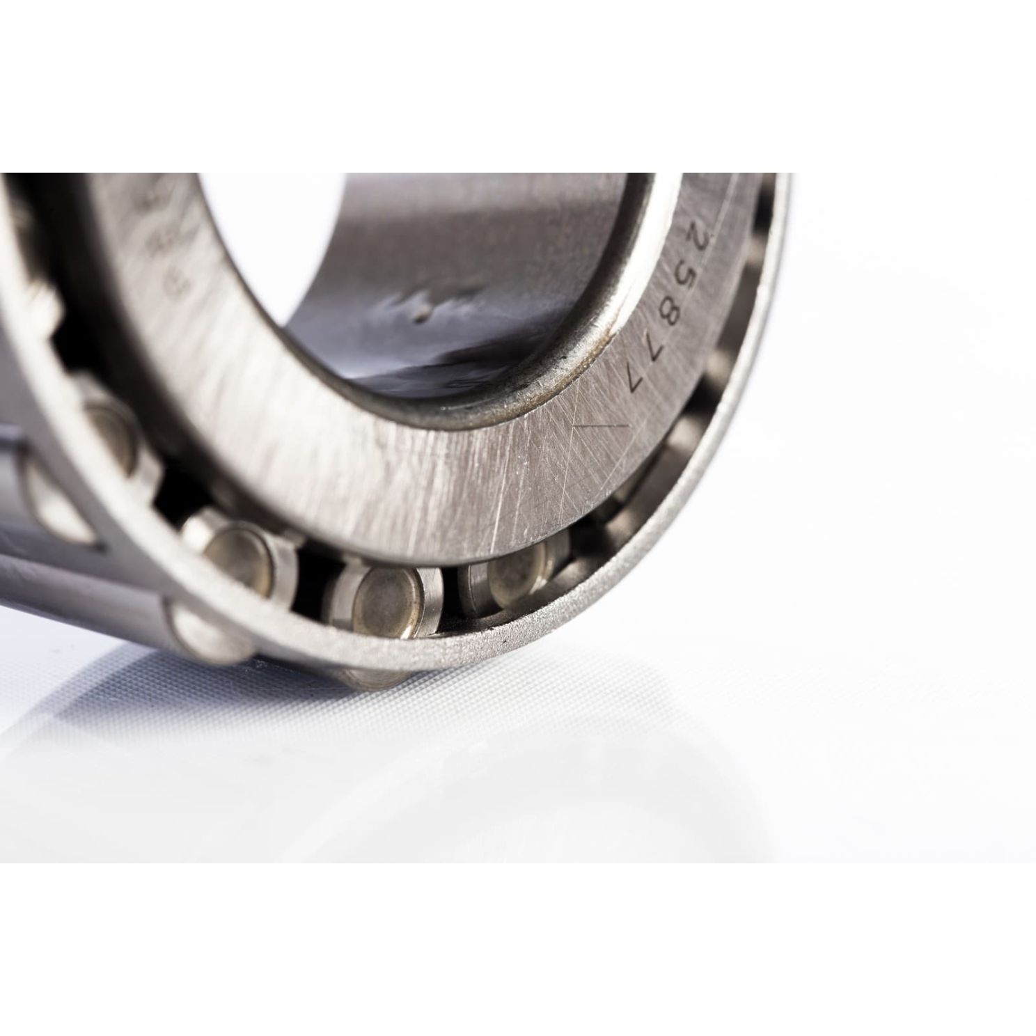25877 Steel Tapered Roller Bearing Cone