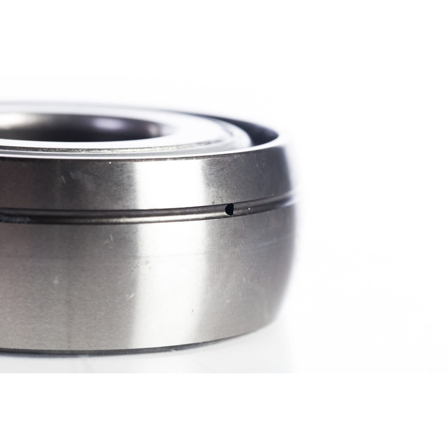 GW209PPB4 Round Bore Disc Bearing