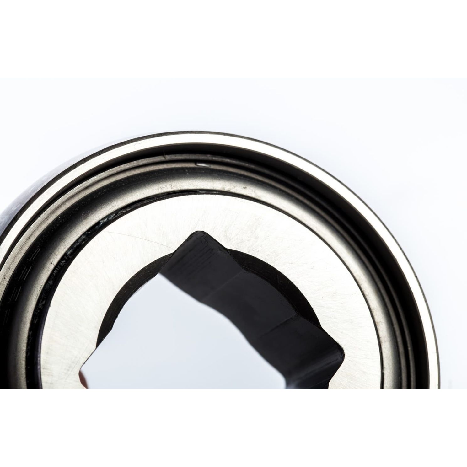 W209PPB5 1-1/4'' Square Bore Disc Bearing