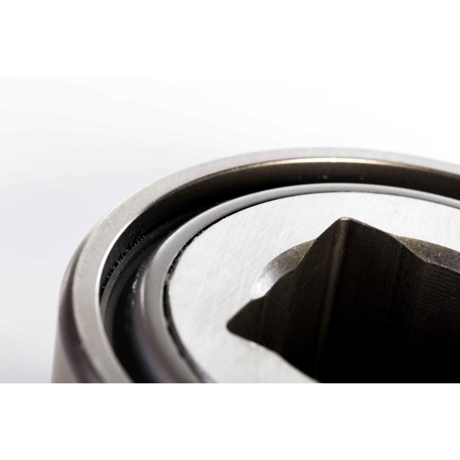 DC211TT3 1-1/2'' Square Bore Disc Bearing