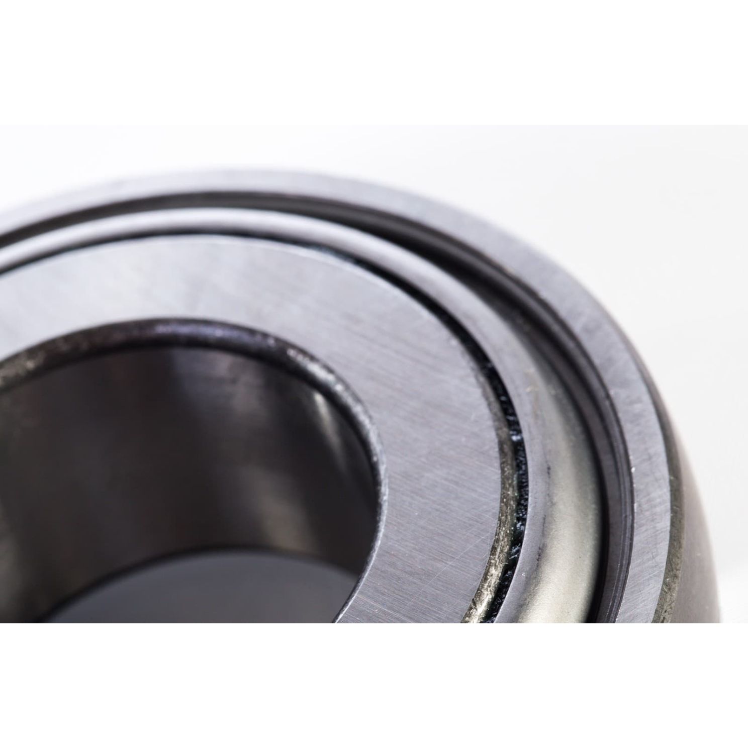 GW211PPB13 1-3/4'' Round Bore Disc Bearing