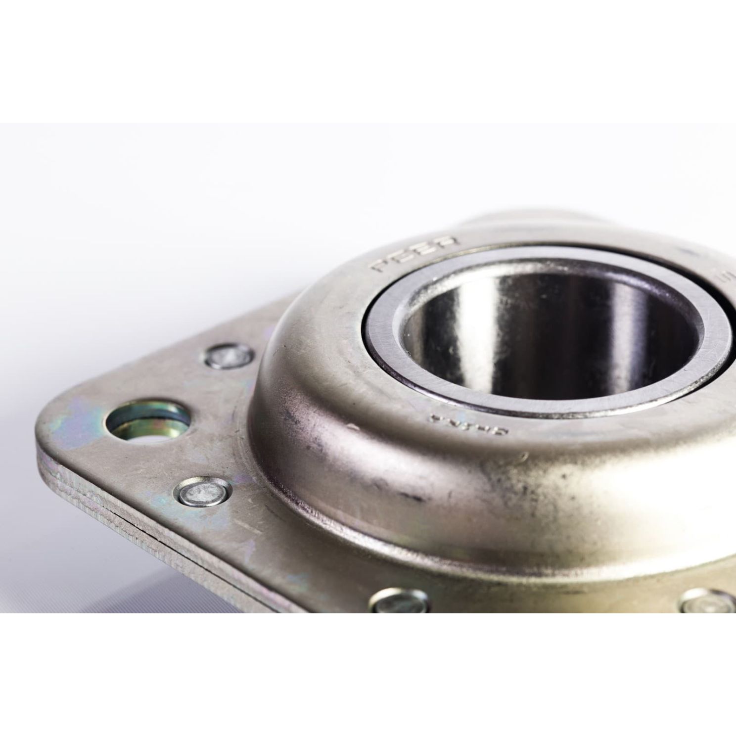 ST491A Disc Harrow Bearing 1-3/4" Round Bore
