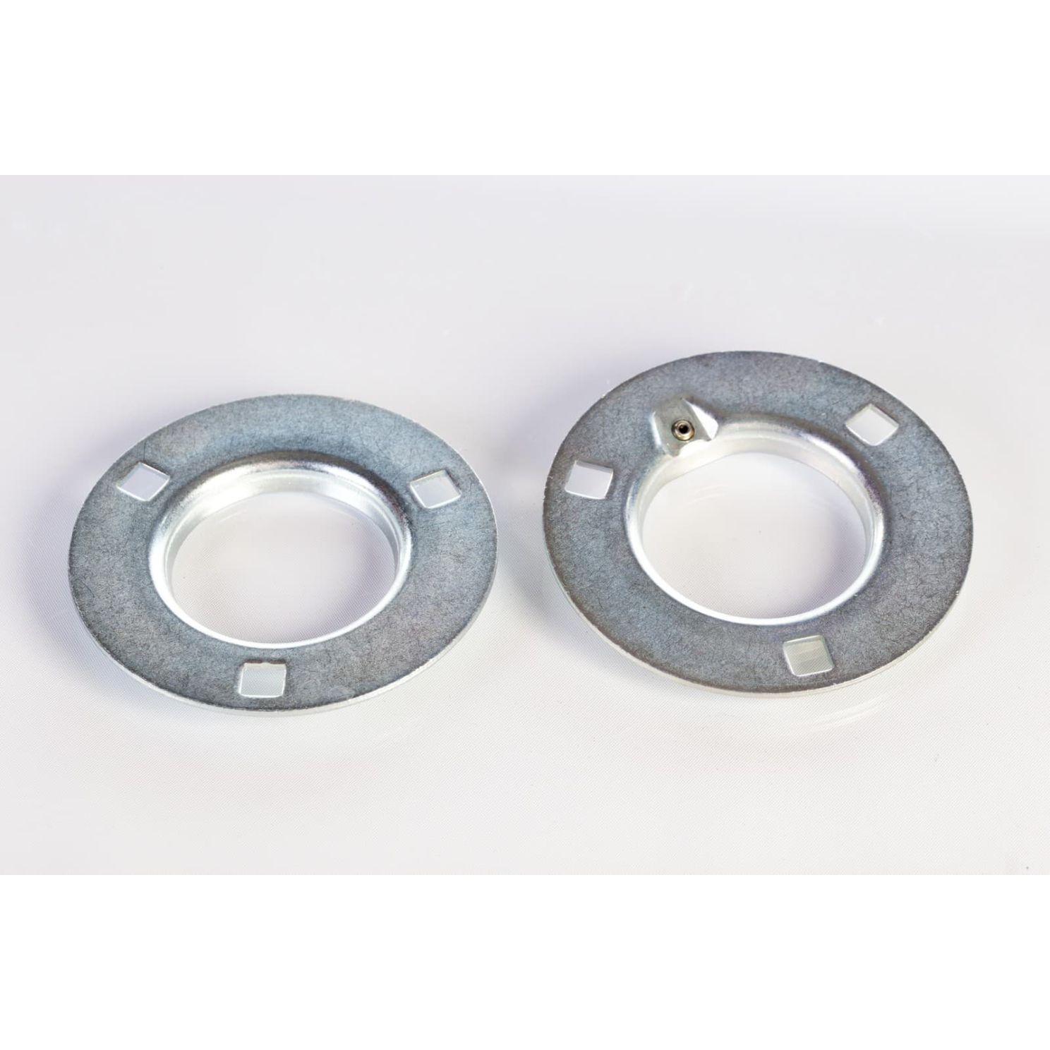 G52MM 3 Bolt Round Stamped Steel Bearing Flange