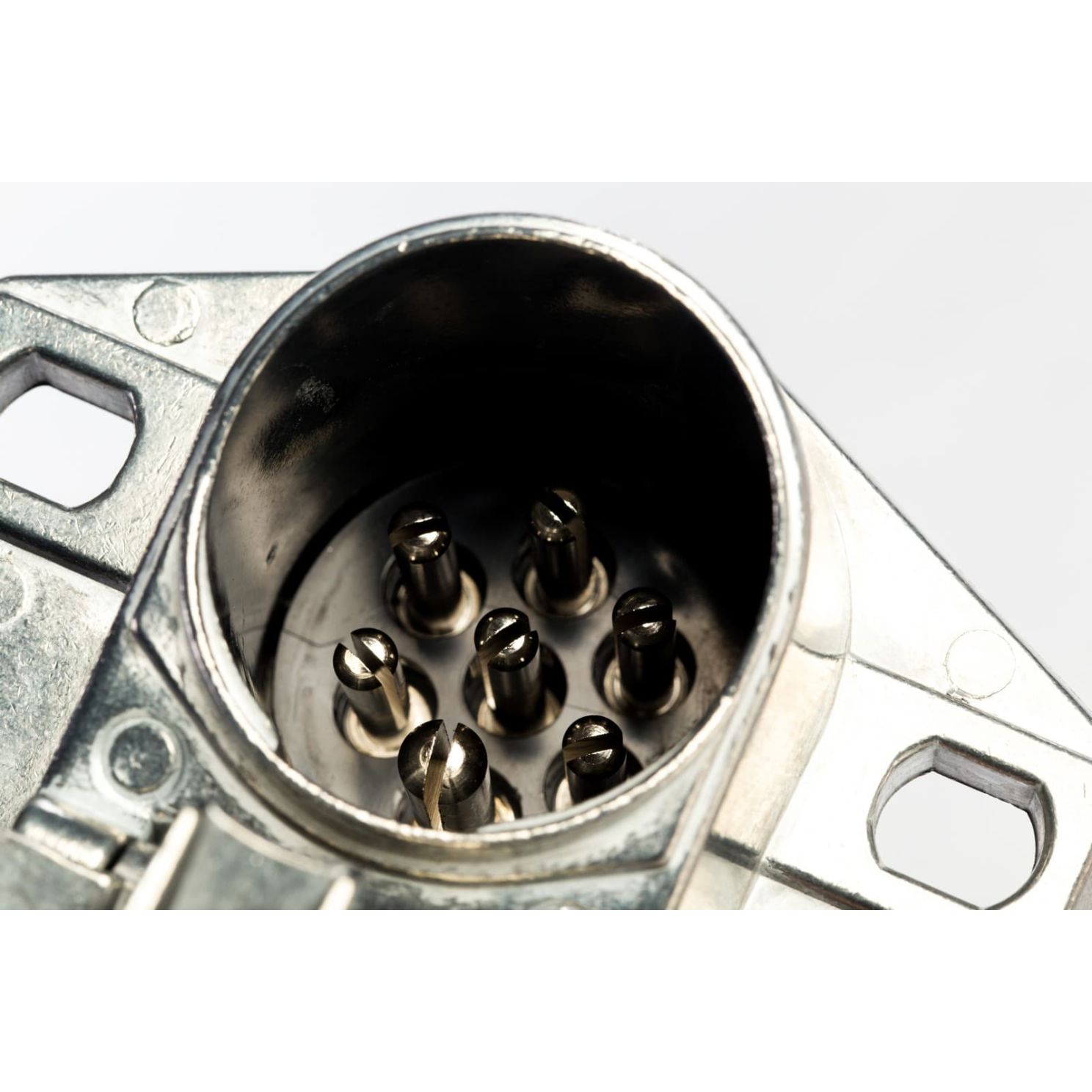 7 Pole Poly Ag Style Socket