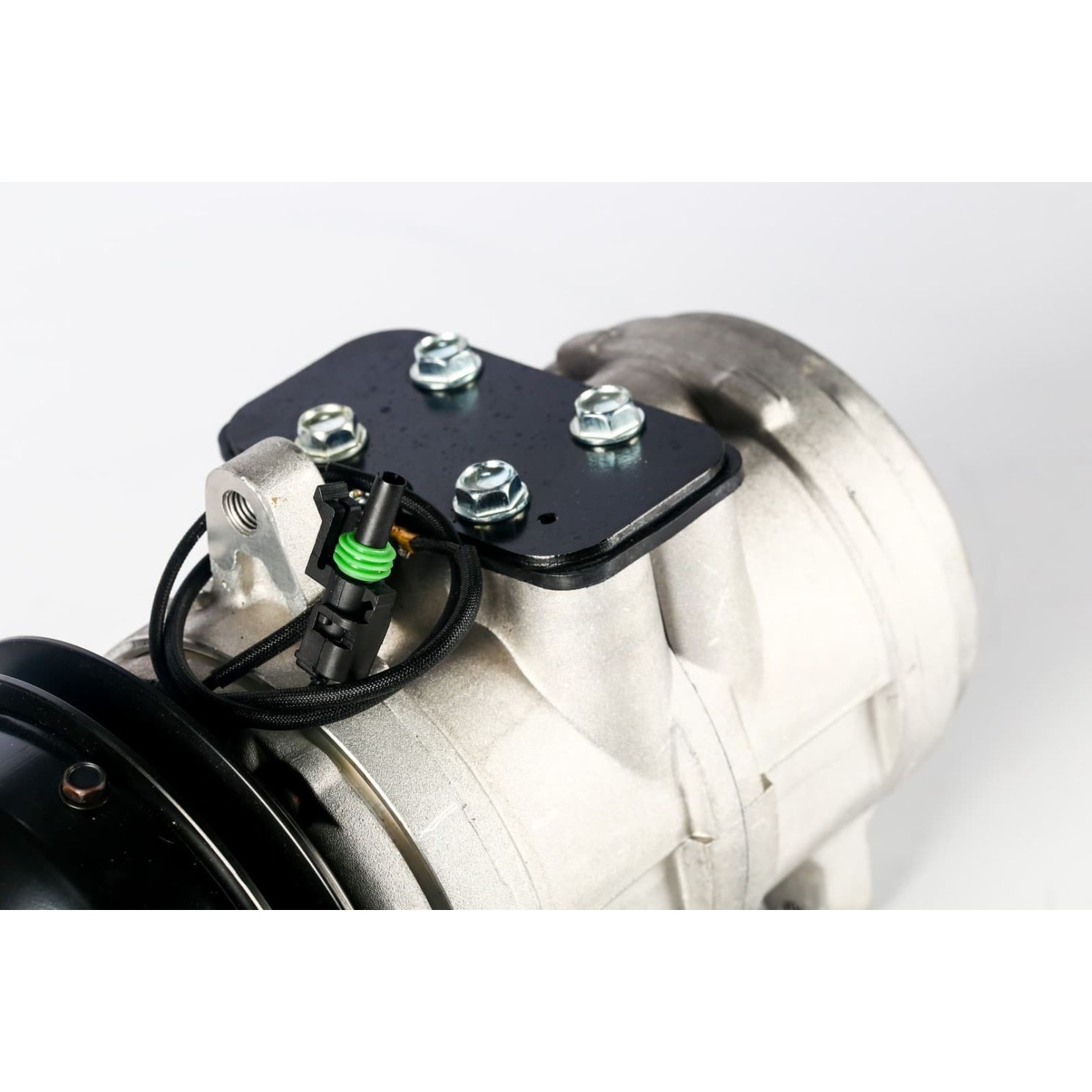 OE Denso A/C Compressor 6E171 - 146mm, Single Groove Clutch, 12V