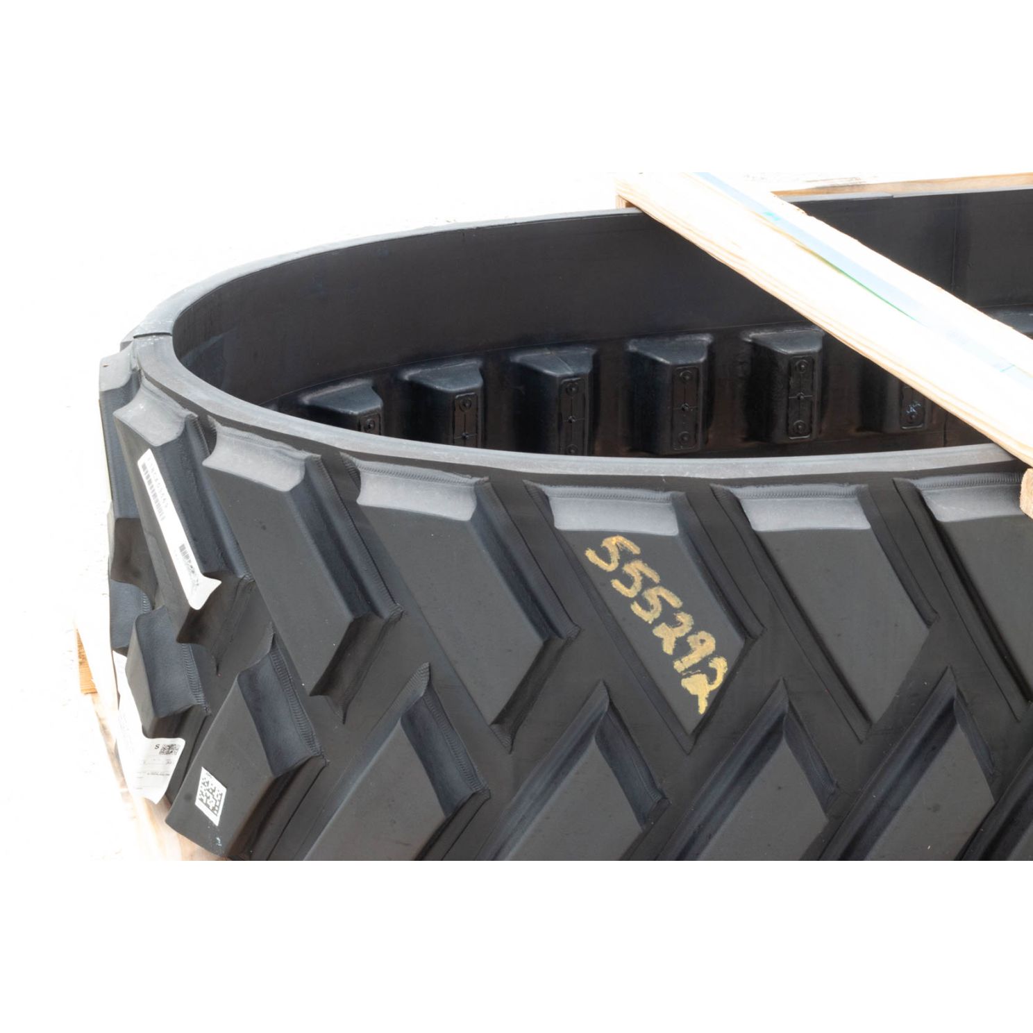 Camso RD 4500 Rubber 18" Rear Track fits John Deere Tractor F18CA03569
