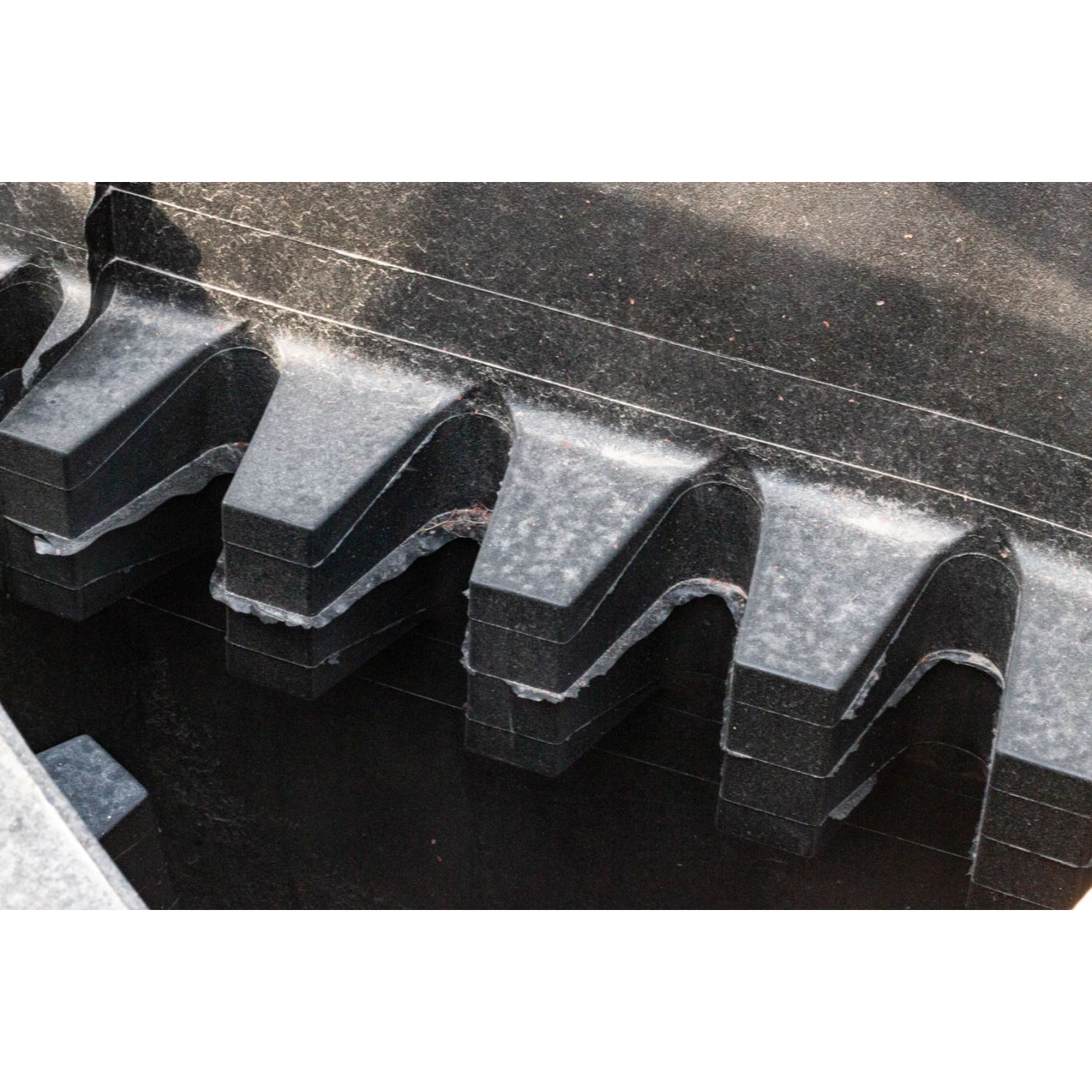 Trackman HP Extreme Rubber 30" Track fits Caterpillar Challenger MT 700 Tractor