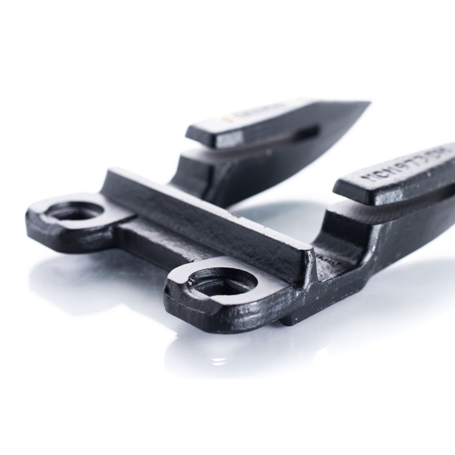 87702973 Double Prong Platform Sickle Guard fits Case-IH