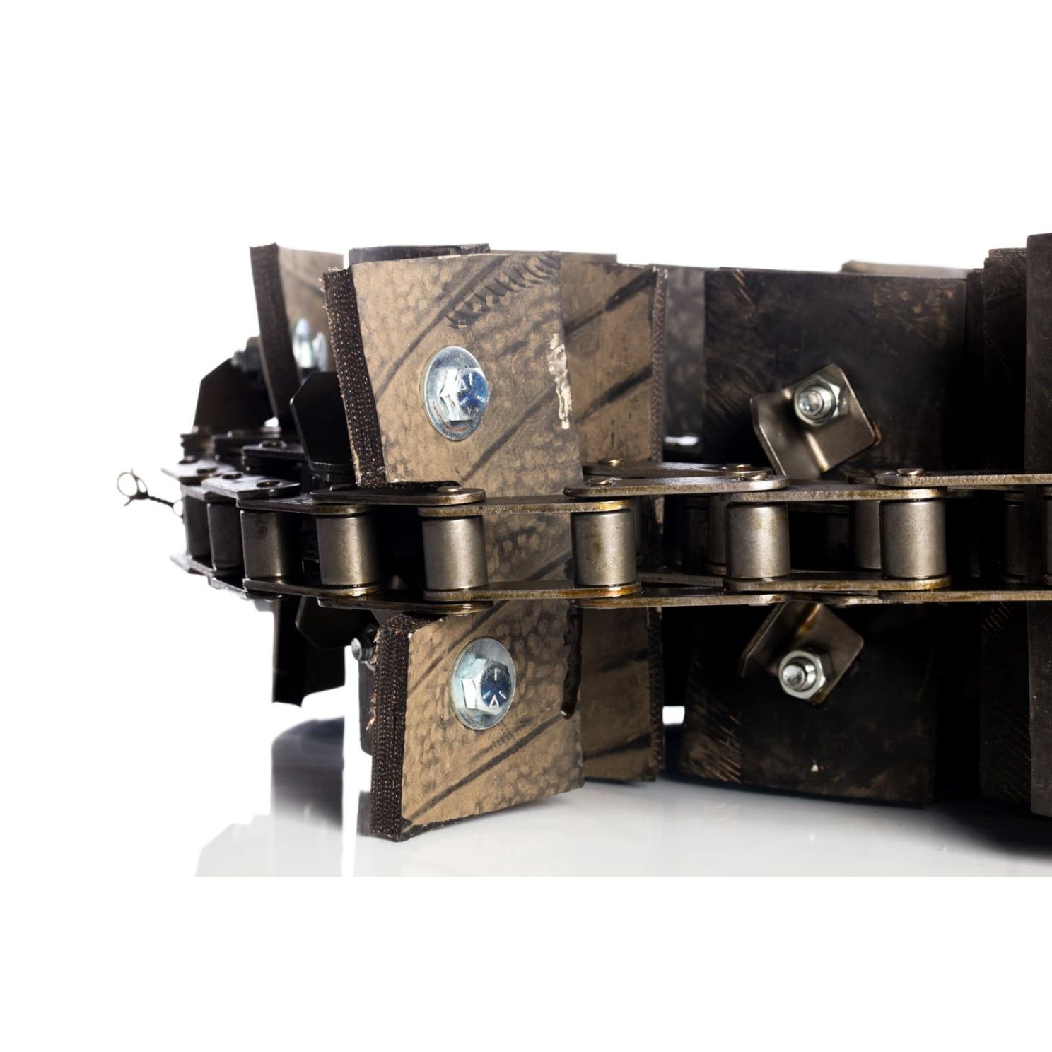 AH98032 Combine Return Grain Elevator Chain fits John Deere
