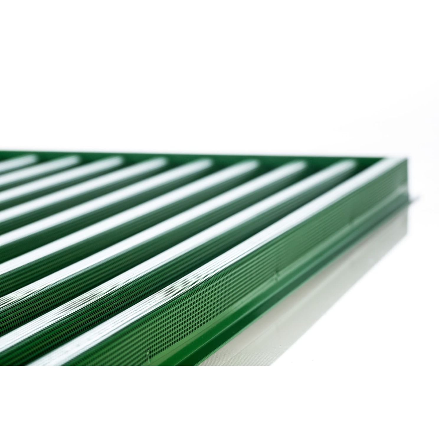 AR98442 Tractor Side Screen fits John Deere