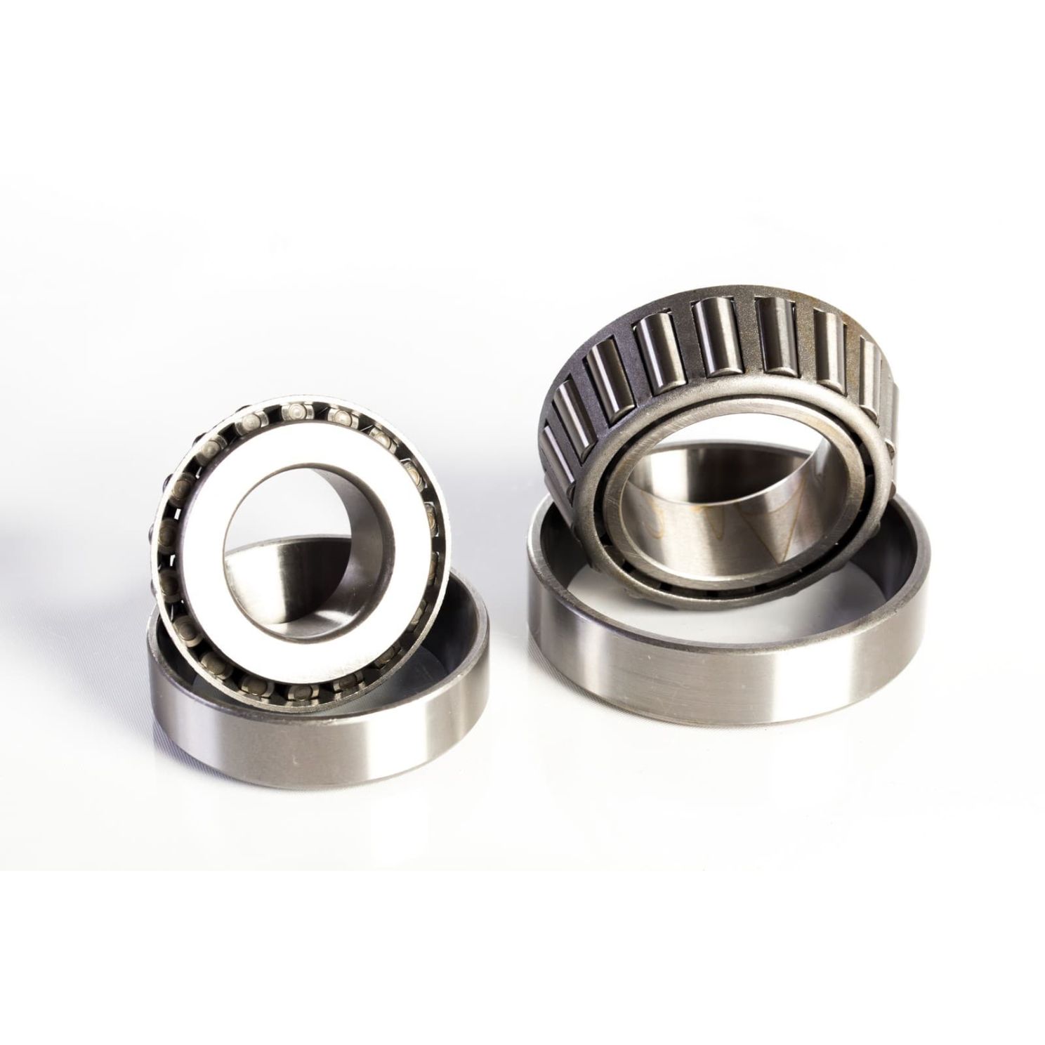 RE54819 Tractor Front Axle Wheel Bearing Kit fits John Deere