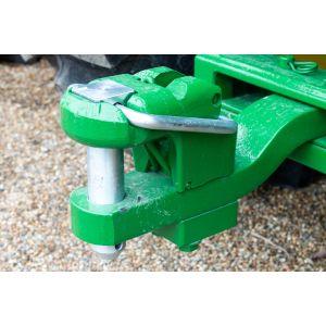 Category 4 Tractor Draw Bar Hitch Pin with Handle